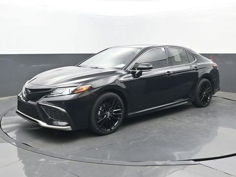 Used 2024 Toyota Camry XSE FWD image 24