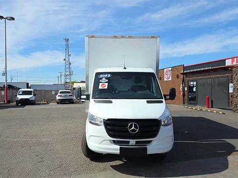 Used 2023 Mercedes-Benz Sprinter 3500 image 2