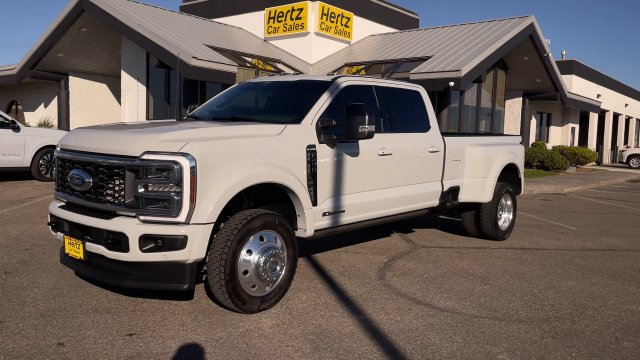 Used 2026 Ford F450 Platinum w/ FX4 Off-Road Package AWD/4WD image 5
