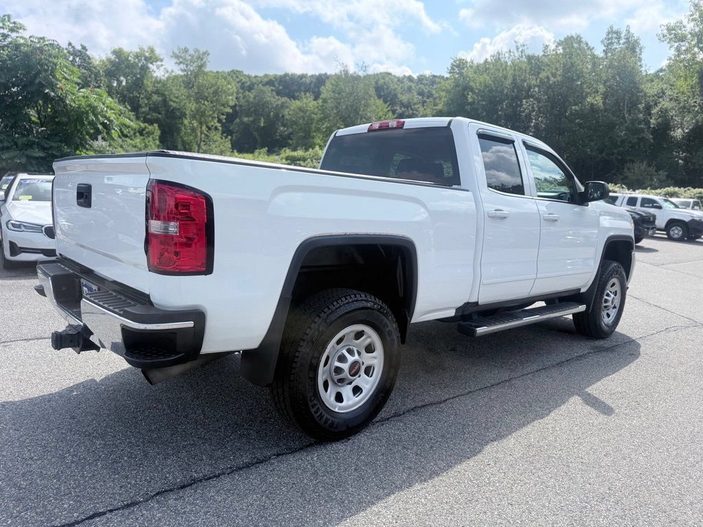 Used 2015 GMC Sierra 2500 SLE w/ SLE Preferred Package AWD/4WD image 6