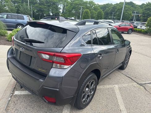 Used 2022 Subaru Crosstrek 2.5i Sport w/ Moonroof Package AWD/4WD image 2