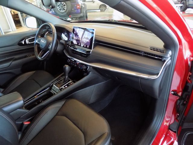 Certified 2022 Jeep Compass Limited AWD/4WD image 20