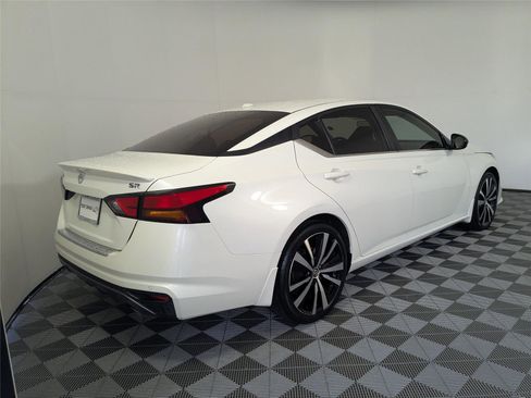 Used 2021 Nissan Altima 2.5 SR image 5