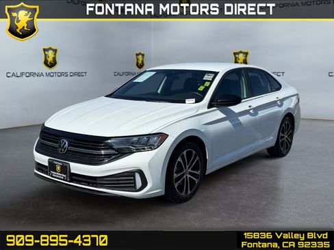Used 2022 Volkswagen Jetta Sport FWD image 1
