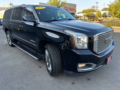 Used 2016 GMC Yukon XL Denali w/ Open Road Package image 7