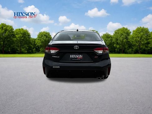 Used 2026 Toyota Corolla SE image 6