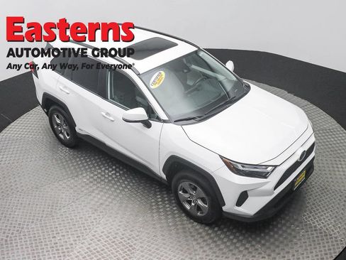 Used 2024 Toyota RAV4 XLE w/ Convenience Package AWD/4WD image 3