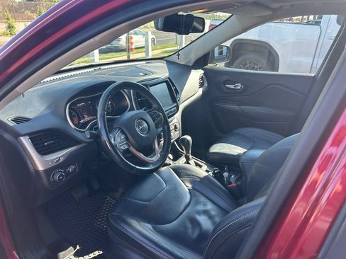 Used 2014 Jeep Cherokee Limited AWD/4WD image 3
