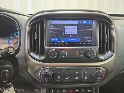 Certified 2022 Chevrolet Colorado Z71 w/ Safety Package image 14