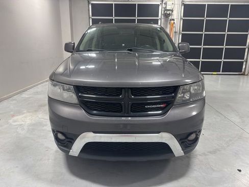 Used 2017 Dodge Journey Crossroad FWD image 2
