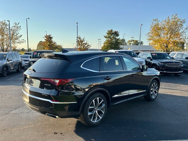 Used 2023 Acura MDX w/ Technology Package AWD/4WD image 9