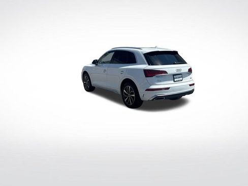 Used 2024 Audi Q5 2.0T Premium Plus AWD/4WD image 3
