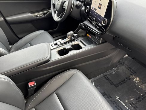 Certified 2024 Lexus NX 350h AWD image 19