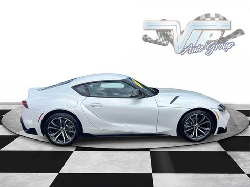 Used 2023 Toyota Supra RWD image 5