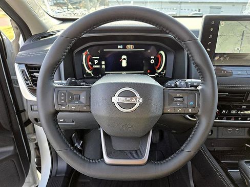 New 2026 Nissan Rogue Platinum w/ Platinum Premium Package image 17