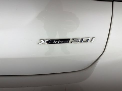 Used 2023 BMW X3 xDrive30i w/ Convenience Package image 11