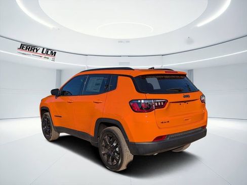 New 2026 Jeep Compass Latitude image 5