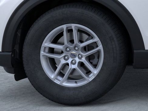 New 2025 Ford Explorer Active w/ Active Comfort Package image 19