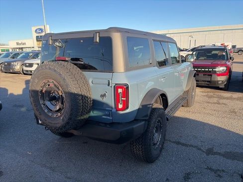 New 2025 Ford Bronco Outer Banks w/ Sasquatch Package image 6