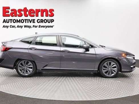 Used 2018 Honda Clarity Plug-In Hybrid image 4