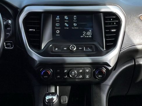 Used 2019 GMC Acadia SLE image 19