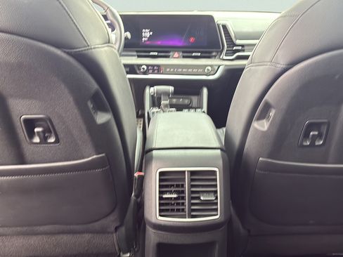 Certified 2025 Kia Sportage X-Pro Prestige AWD/4WD image 26