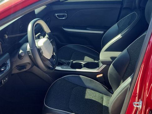 Used 2025 Kia K4 GT-Line w/ GT-Line Sunroof Package FWD image 21