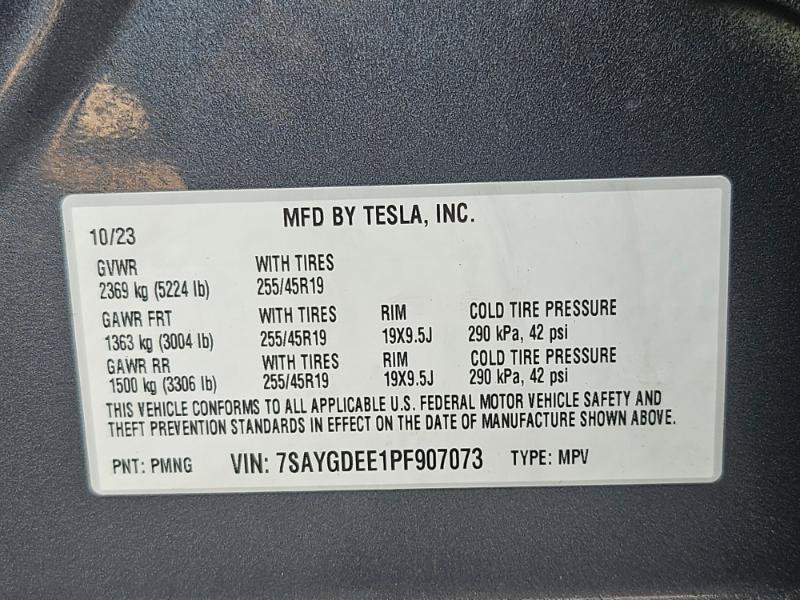 Used 2023 Tesla Model Y Long Range AWD/4WD image 37