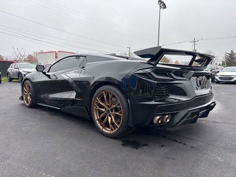 Used 2023 Chevrolet Corvette Stingray Convertible w/ Z51 Performance Package image 3