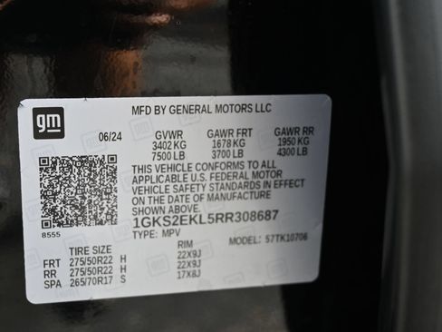 Used 2024 GMC Yukon Denali Ultimate AWD/4WD image 30