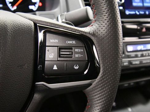 Certified 2025 Honda Ridgeline Black Edition image 22