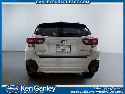 Used 2020 Subaru Crosstrek 2.0i Premium image 4