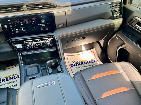 Used 2024 GMC Sierra 3500 AT4 w/ AT4 Premium Plus Package image 24