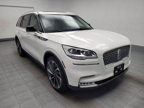 Used 2021 Lincoln Aviator Reserve w/ Equipment Group 201A AWD/4WD image 13