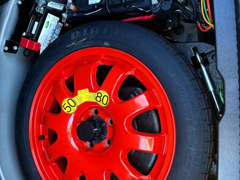 Used 2014 Jaguar XJ L Portfolio image 35