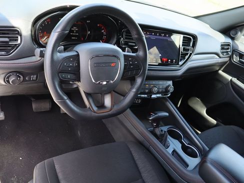 Used 2025 Dodge Durango GT AWD/4WD image 10