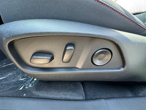 New 2026 Chevrolet Equinox RS w/ Convenience Package III image 10