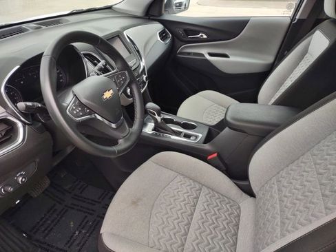 Used 2024 Chevrolet Equinox LT FWD image 13