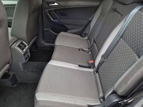 Used 2020 Volkswagen Tiguan S AWD/4WD image 18