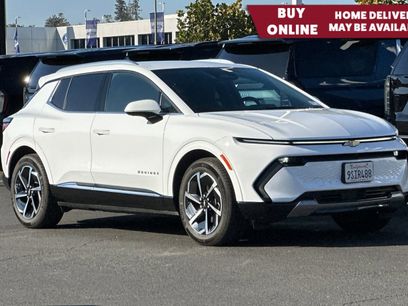 Used 2025 Chevrolet Equinox EV LT w/ Convenience Package