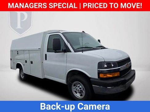 New 2025 Chevrolet Express 3500 w/ Power Convenience Package image 2