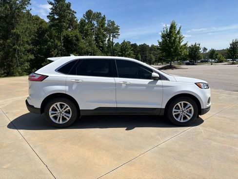 Used 2019 Ford Edge SEL w/ Equipment Group 201A FWD image 4