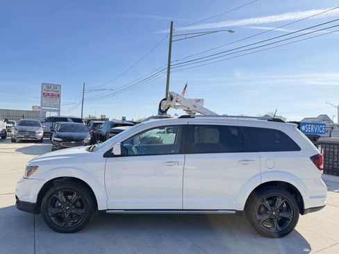 Used 2020 Dodge Journey Crossroad FWD image 4