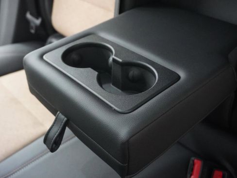 New 2026 Chevrolet Equinox ACTIV w/ Convenience Package III image 41