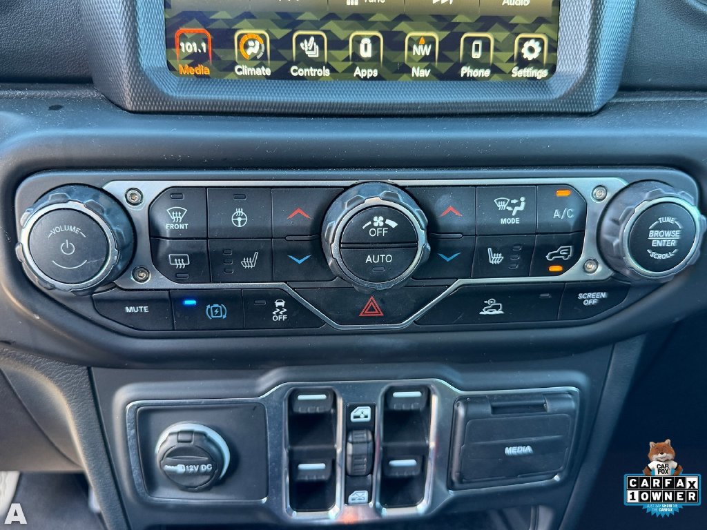 Certified 2023 Jeep Wrangler Unlimited Sahara w/ Cold Weather Group AWD/4WD image 27