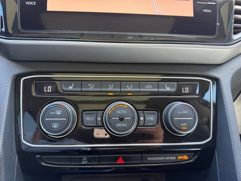 Used 2021 Volkswagen Atlas SEL AWD/4WD image 11