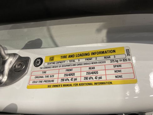 Used 2023 Tesla Model Y AWD image 40