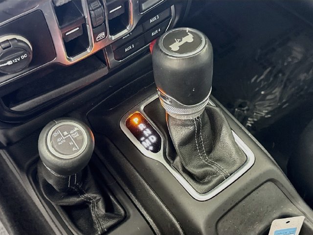 Used 2024 Jeep Wrangler High Altitude AWD/4WD image 17
