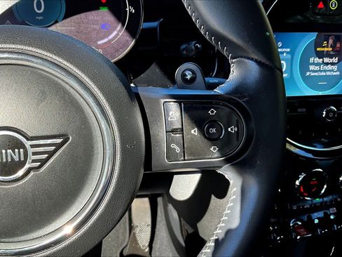 Used 2022 MINI Cooper S image 21