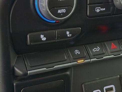 Used 2021 Chevrolet Silverado 1500 LT w/ Bed Protection Package image 24